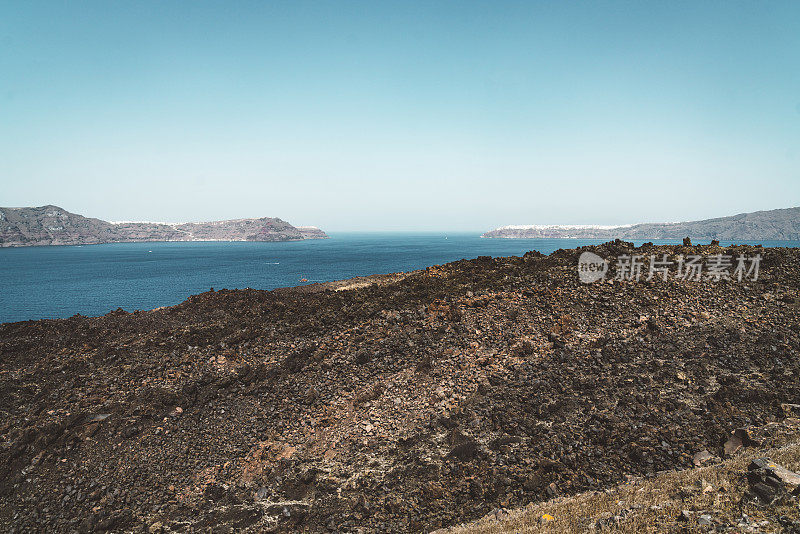 希腊圣托里尼岛的Nea Kameni火山岛